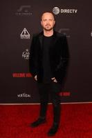 los angeles, 4 de novembro - aaron paul no welcome home la premiere no the london west hollywood em 4 de novembro de 2018 em west hollywood, ca foto