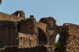 ruínas romanas em roma, fórum foto