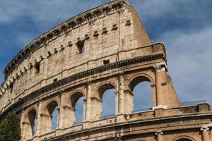 o Coliseu, em Roma, Itália foto