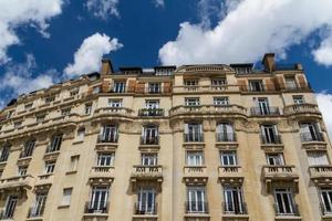 edifício histórico em paris frança foto