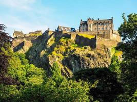 hdr castelo de edimburgo na escócia foto