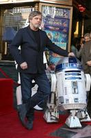 8 de março de los angeles - mark hamill na cerimônia da estrela mark hamill na calçada da fama de hollywood em 8 de março de 2018 em los angeles, ca foto