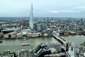 uma vista aérea de Londres foto