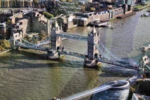 uma vista aérea de Londres foto