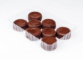 bolo fondant de chocolate, pudim de chocolate quente foto