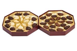 caixas de doces de chocolate branco foto