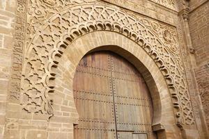 portão de kasbah dos udayas em rabat, marrocos foto