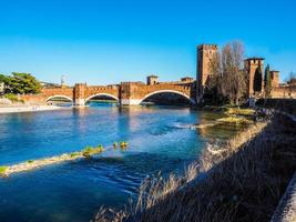 hdr castelvecchio antigo castelo em verona foto