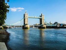 ponte da torre hdr em londres foto