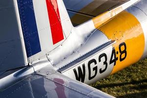 tailend of de havilland canada dhc-1 chipmunk 22 em goodwood west sussex em 14 de setembro de 2012 foto