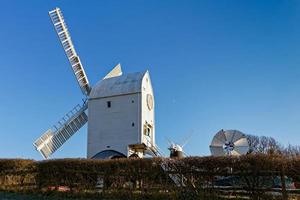 jack and jill windmills em um dia de inverno em clayton east sussex em 3 de janeiro de 2009. pessoa não identificada. foto