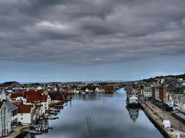 a cidade de haugesund na noruega foto