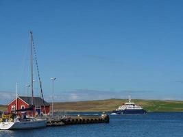 cidade de lerwick e a ilha de shetland foto
