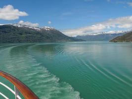 a pequena aldeia eidfjord no hardangerfjord norueguês foto