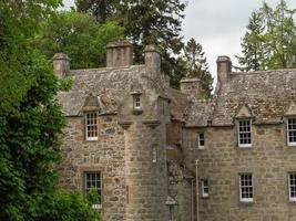 a cidade de inverness e as terras altas da Escócia foto