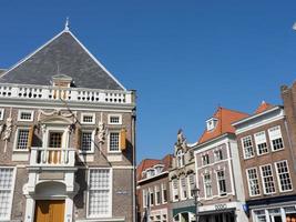 a cidade holandesa de haarlem foto