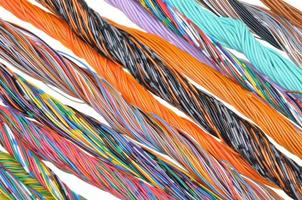 cabos de telecomunicações multicoloridos