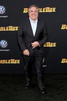 los angeles 9 de dezembro - jim gianopulos na estréia mundial do bumblebee no tcl chinese theatre imax em 9 de dezembro de 2018 em los angeles, ca foto