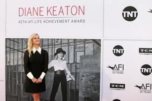 Los Angeles, 8 de junho - reese witherspoon no American Film Institutes Life Achievement Award para Diane Keaton no Dolby Theatre em 8 de junho de 2017 em Los Angeles, Califórnia foto