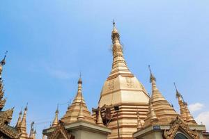 pagode sule em yangon, burma (myanmar)