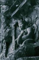 esculturas em pedra feilai feng, templo lingyin foto