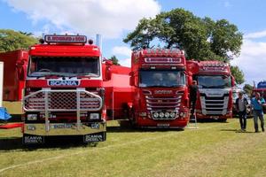 whitchurch em shropshire no reino unido em junho de 2022 vista de alguns caminhões foto