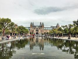 amsterdã na holanda em setembro de 2016 uma vista do riksmuseum em amsterdã foto