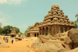 templo de pedra antiga, cinco rathas, Índia foto
