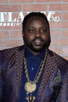 los angeles 19 de fevereiro - brian tyree henry no tlanta robbin la premiere triagem no teatro do ace hotel em 19 de fevereiro de 2018 em los angeles, ca foto