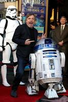 8 de março de los angeles - mark hamill na cerimônia da estrela mark hamill na calçada da fama de hollywood em 8 de março de 2018 em los angeles, ca foto