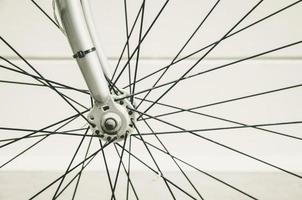 close-up de prosecc de rodas de bicicleta em estilo retro vintage