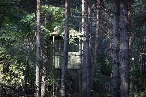 torre de guarda na base de radar duga, zona de exclusão de chernobyl, ucrânia foto