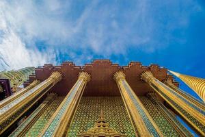 wat phra kaew em bangkok - templo da esmeralda buda foto