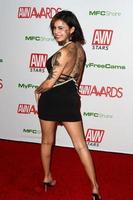 las vegas 12 de janeiro - genevieve sinn no 2020 avn adult video news awards no hard rock hotel and casino em 12 de janeiro de 2020 em las vegas, nv foto