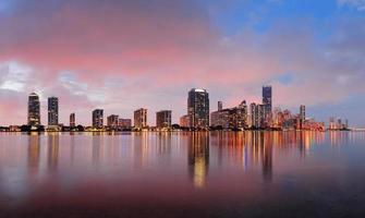 cena noturna de miami foto