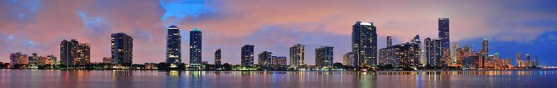 cena noturna de miami foto