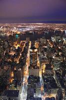 vista aérea do horizonte de manhattan cidade de nova york ao entardecer foto