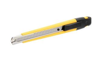 cortador amarelo isolado no fundo branco foto