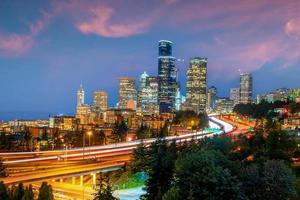 seattle city skyline do centro da cidade paisagem urbana do estado de washington foto