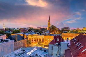 área do centro histórico de charleston, paisagem urbana de carolina do sul nos eua foto