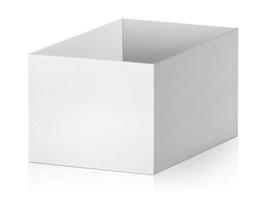 caixa de pacote em branco. isolado no fundo branco foto