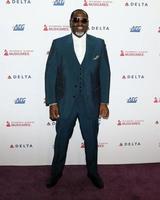 los angeles 24 de janeiro - johnny gill nos muiscares de 2020 no centro de convenções de los angeles em 24 de janeiro de 2020 em los angeles, ca foto