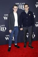 los angeles 13 de fevereiro - joshua cockream, conrad ricamora na estreia de the call of the wild no teatro el capitan em 13 de fevereiro de 2020 em los angeles, ca foto