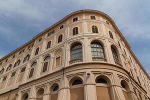 Roma, Itália. detalhes arquitetônicos típicos da cidade velha foto