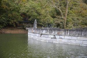 barragem antiga e histórica foto