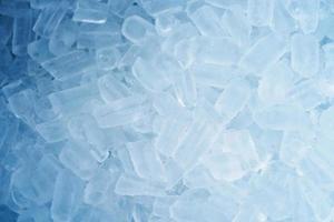 fundo de cubos de gelo azul fresco foto