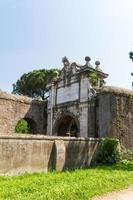 Roma, Itália. detalhes arquitetônicos típicos da cidade velha foto