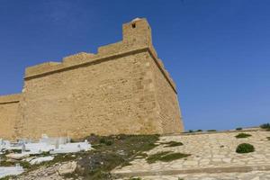 antiga ruína de fortess em mahdia tunis foto