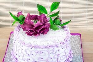 bolo de casamento com flor foto