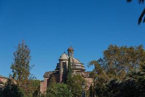 fachadas de edifícios de grande interesse arquitetônico na cidade de barcelona - espanha foto